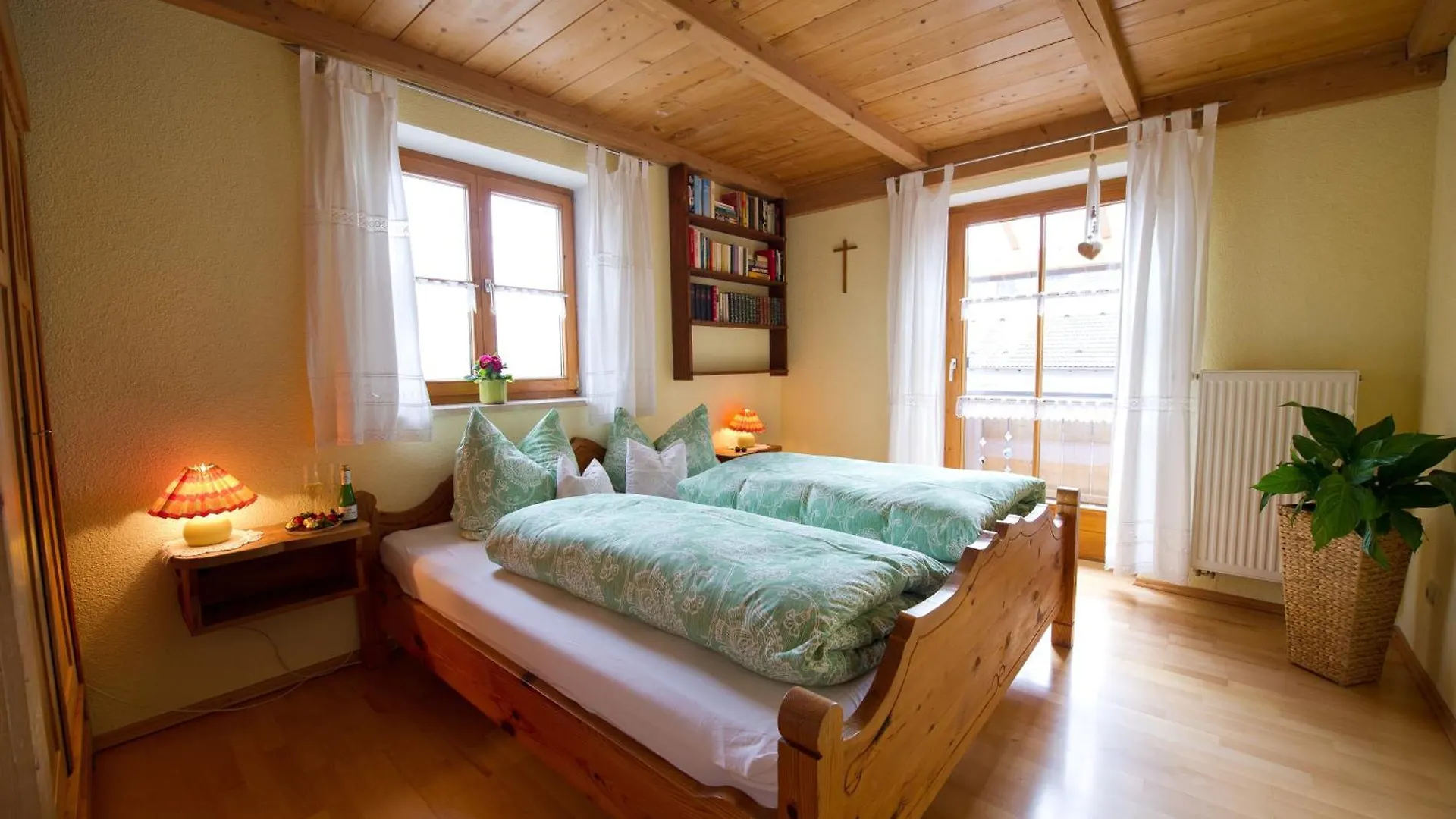 Apartment Ferienwohnung Mohnblume Burggen Germany